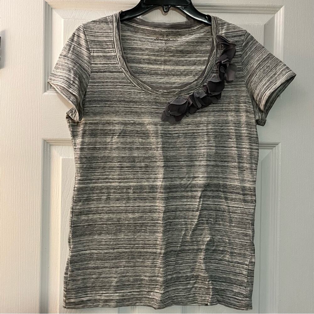 Eddie Bauer Gray Space-Dyed Mesh Embellished Tee - Size S